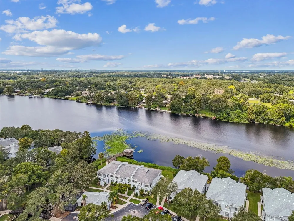 4133 DOLPHIN DRIVE #4133 Tampa, FL 33617