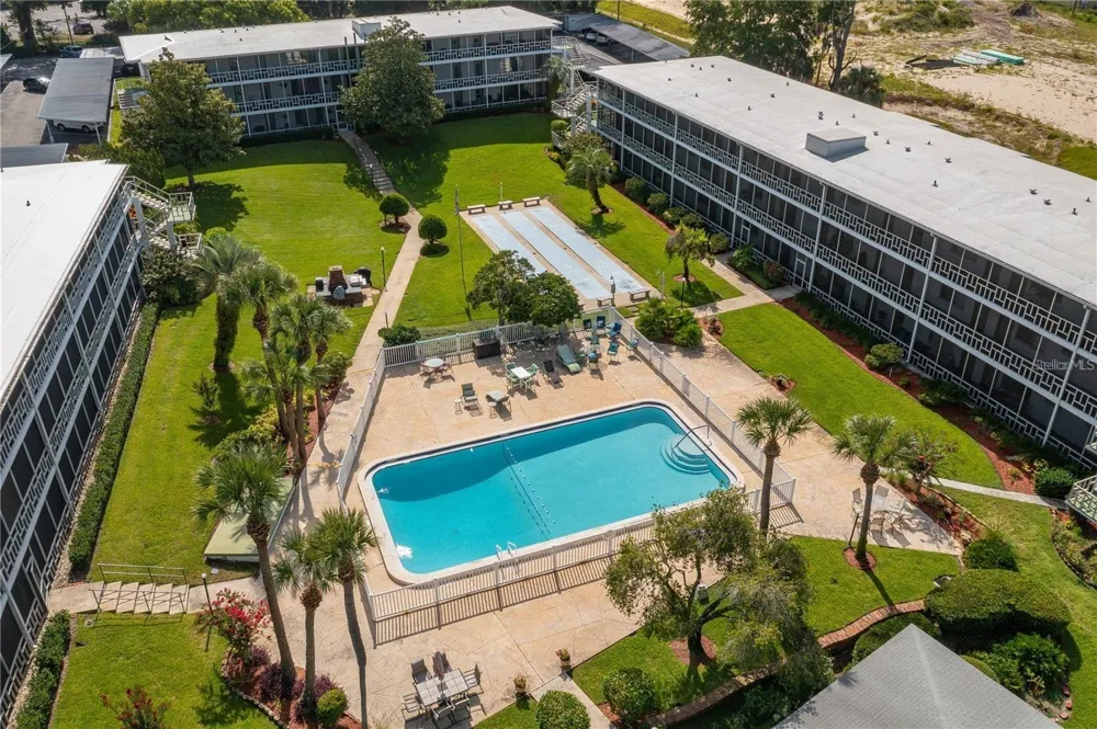 1700 6TH STREET NW #B24 Winter Haven, FL 33881
