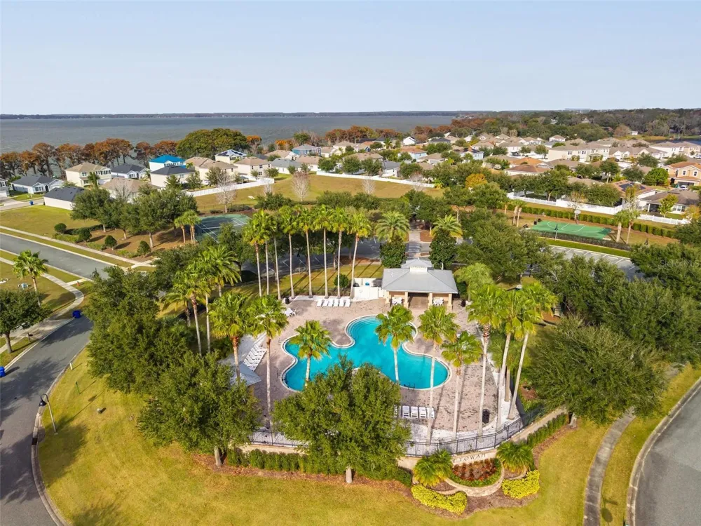 3225 LANDING VIEW Tavares, FL 32778