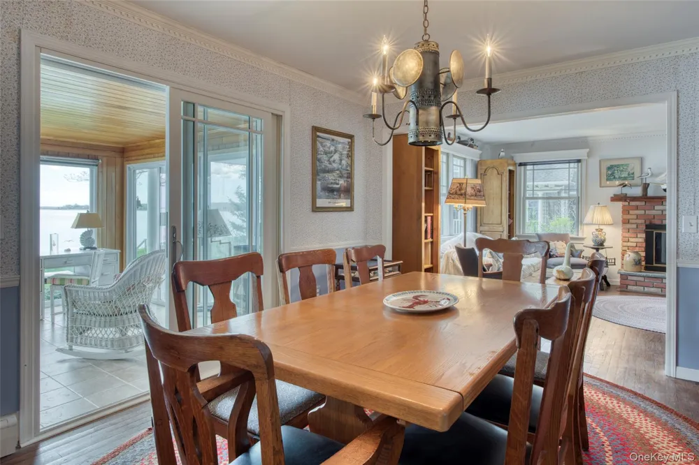 580 South Lane East Marion, NY 11939