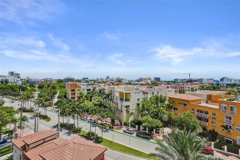 90 Alton Rd #807 Miami Beach, FL 33139