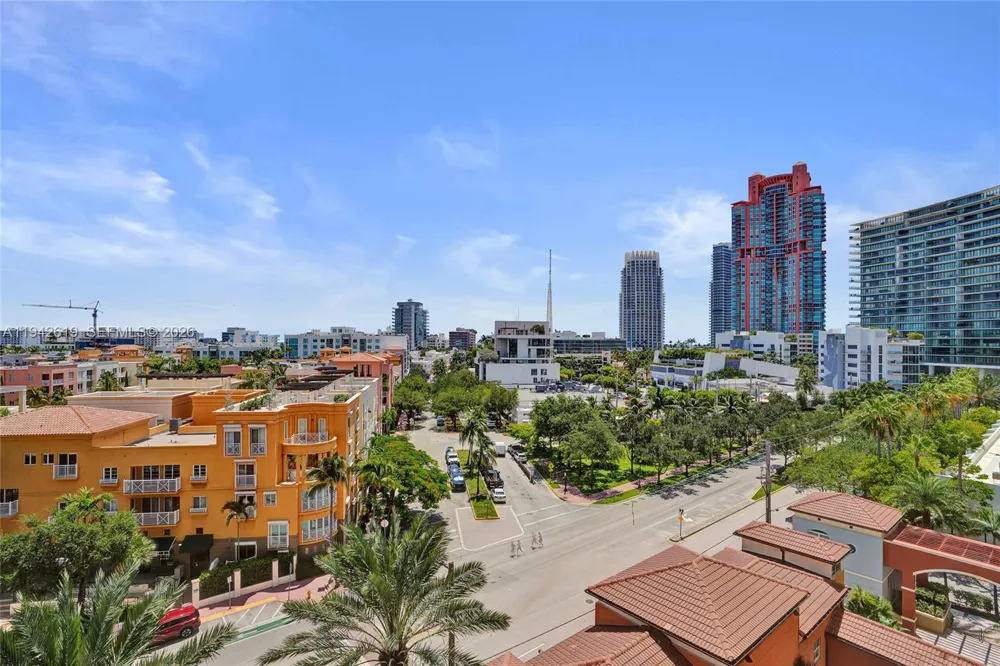 90 Alton Rd #807 Miami Beach, FL 33139