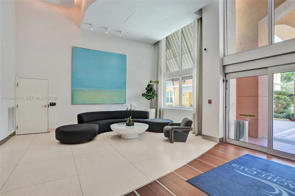 90 Alton Rd #807 Miami Beach, FL 33139