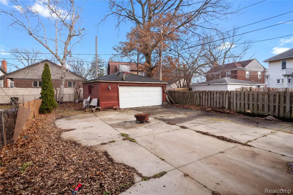 147 1st Street Wyandotte City, MI 48192