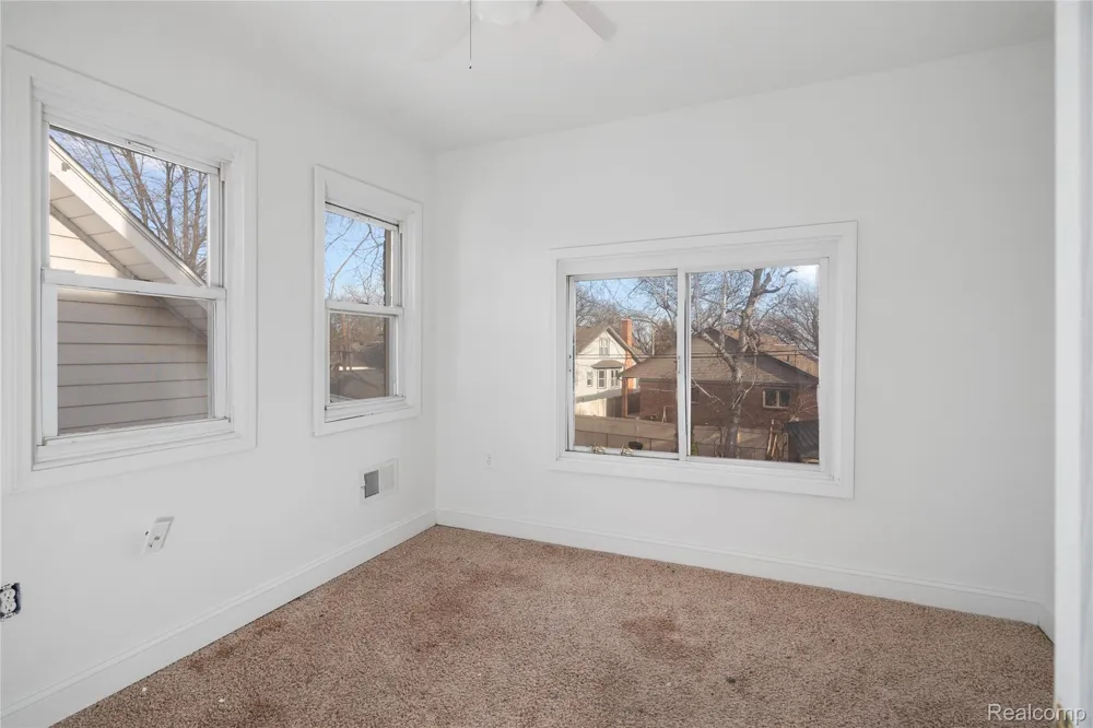 147 1st Street Wyandotte City, MI 48192