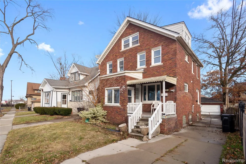 147 1st Street Wyandotte City, MI 48192