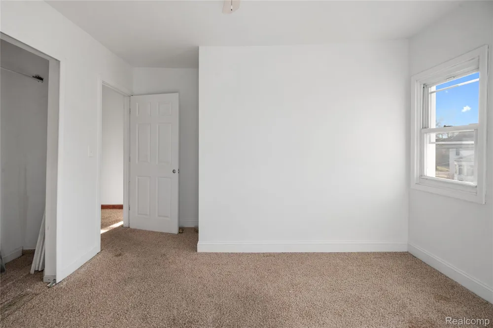 147 1st Street Wyandotte City, MI 48192
