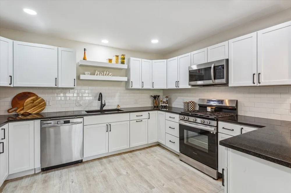 310 Garfield Street McGregor, TX 76657