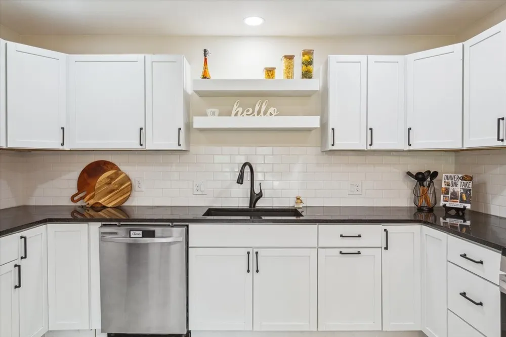 310 Garfield Street McGregor, TX 76657
