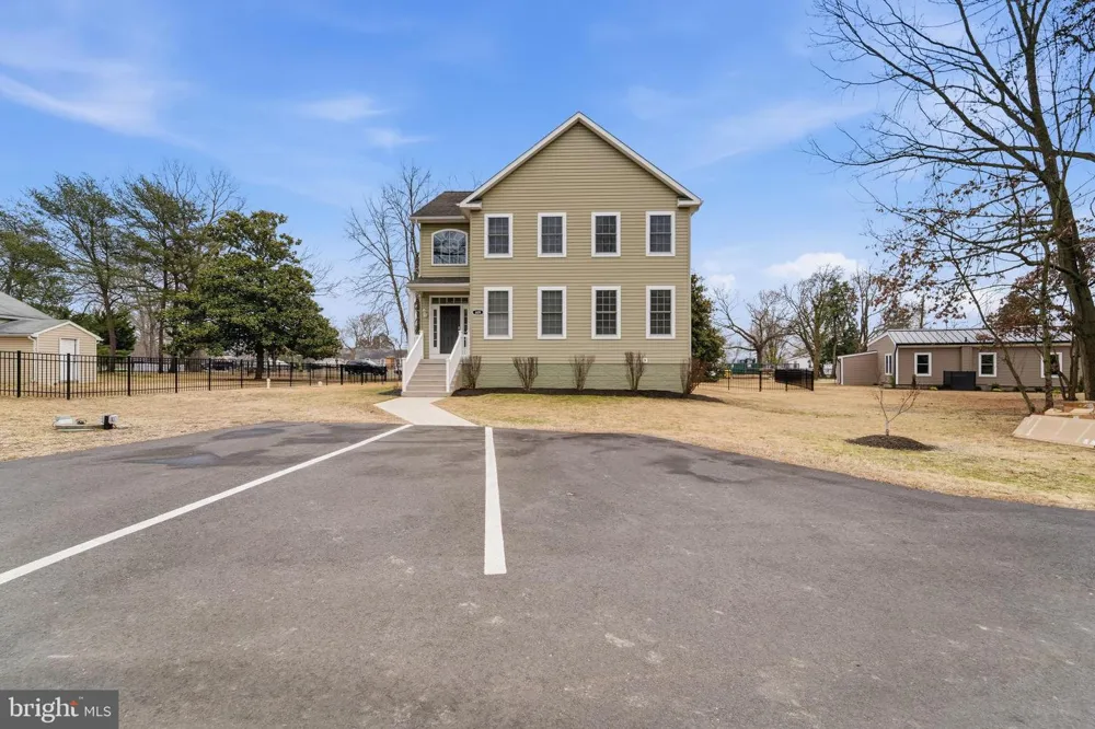 609 TEBBSTON DRIVE Pasadena, MD 21122