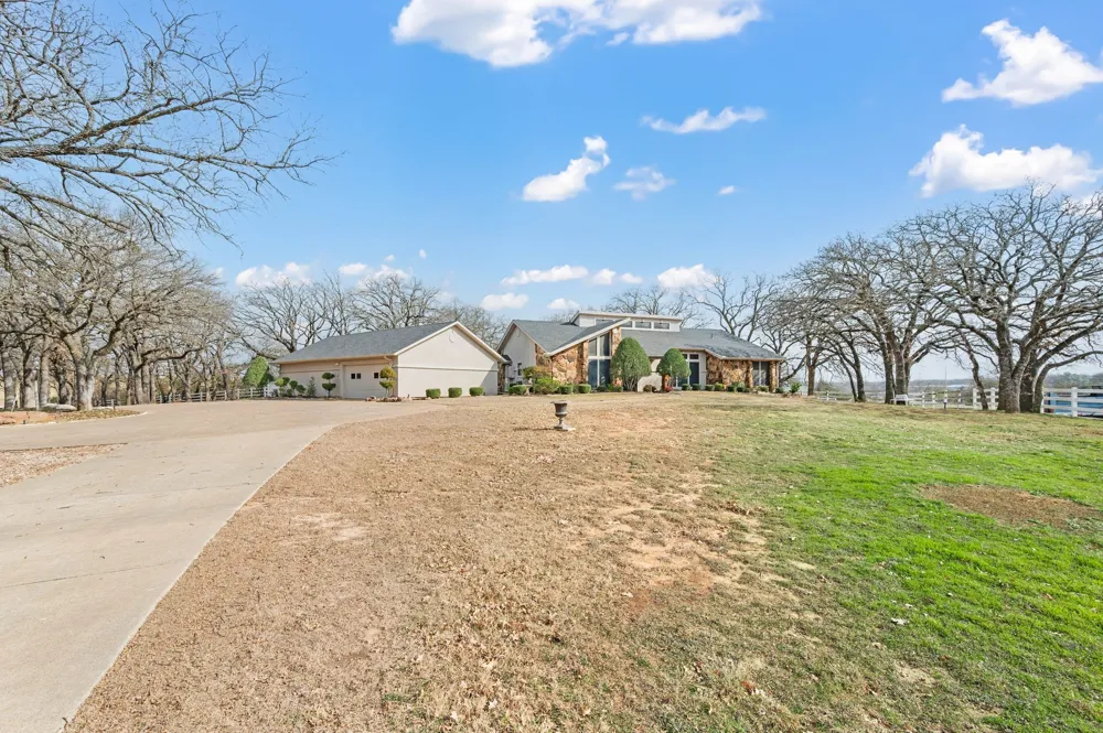 7260 Hudson Cemetery Road Mansfield, TX 76063