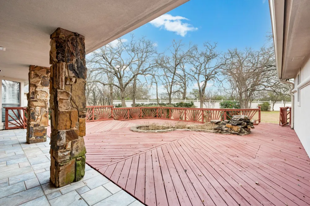 7260 Hudson Cemetery Road Mansfield, TX 76063