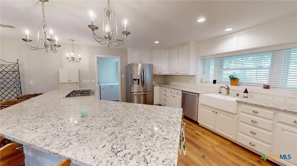 1371 Fannin Oaks Drive Victoria, TX 77905