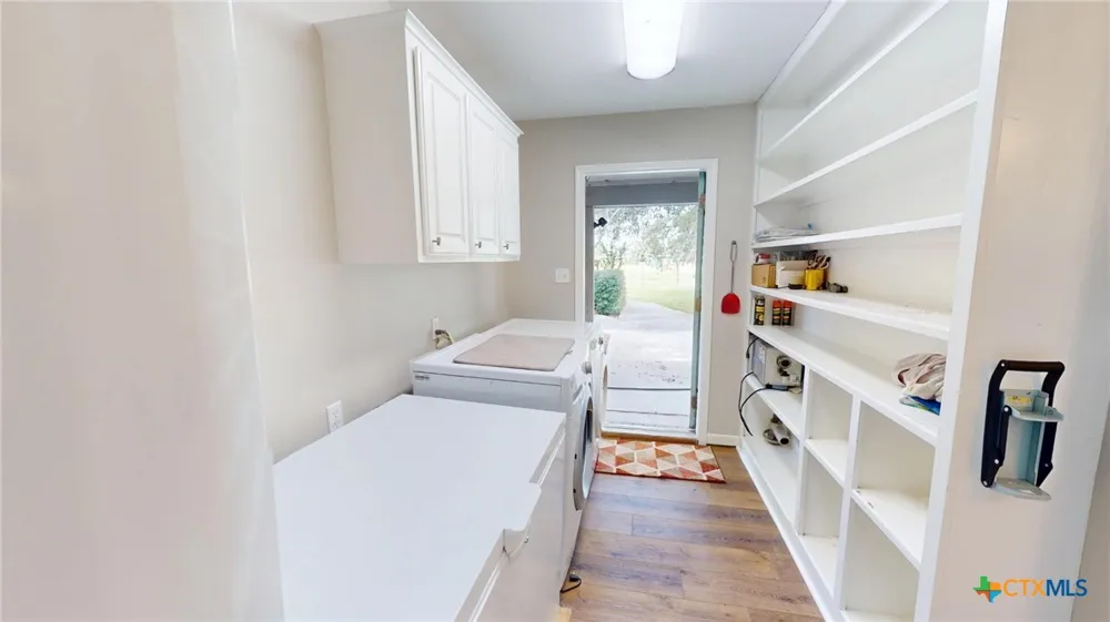 1371 Fannin Oaks Drive Victoria, TX 77905