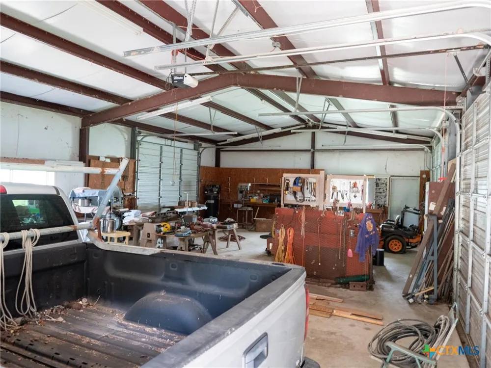 1371 Fannin Oaks Drive Victoria, TX 77905