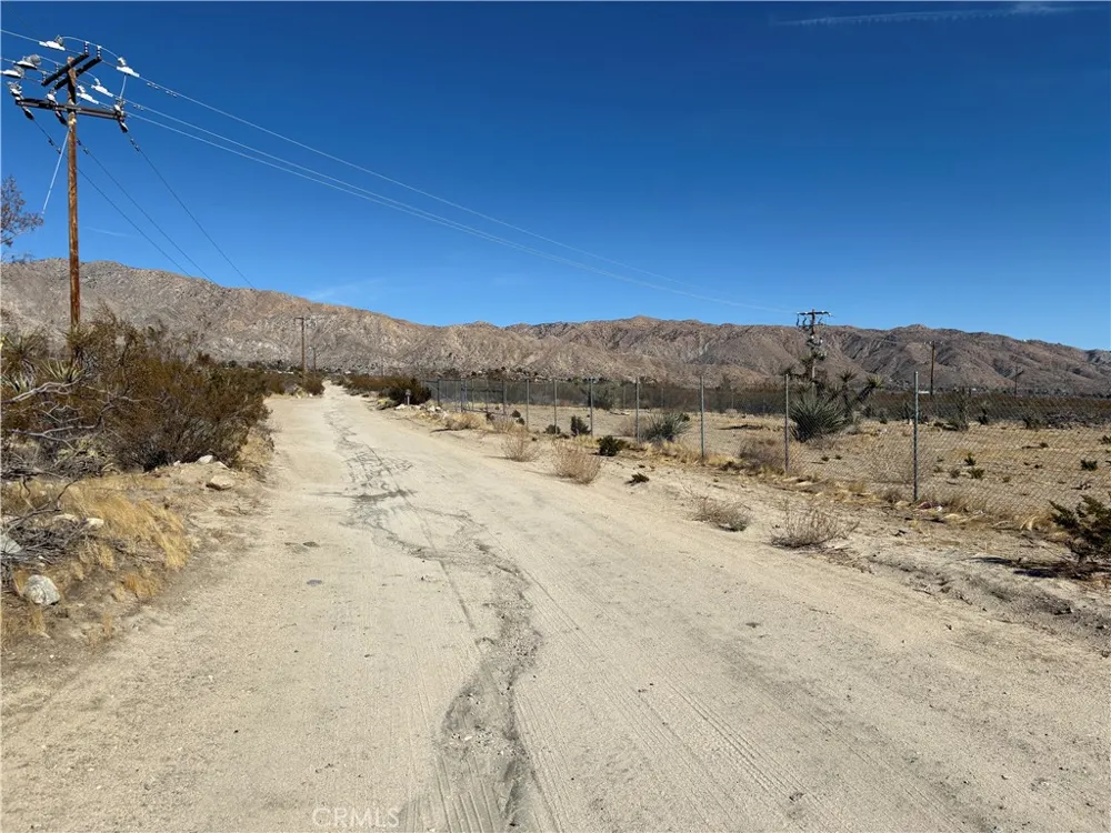 9825 Fobes Road Morongo Valley, CA 92256