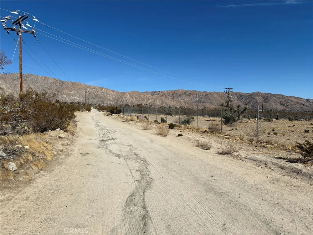 9825 Fobes Road Morongo Valley, CA 92256