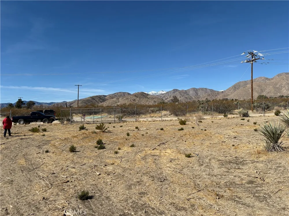 9825 Fobes Road Morongo Valley, CA 92256