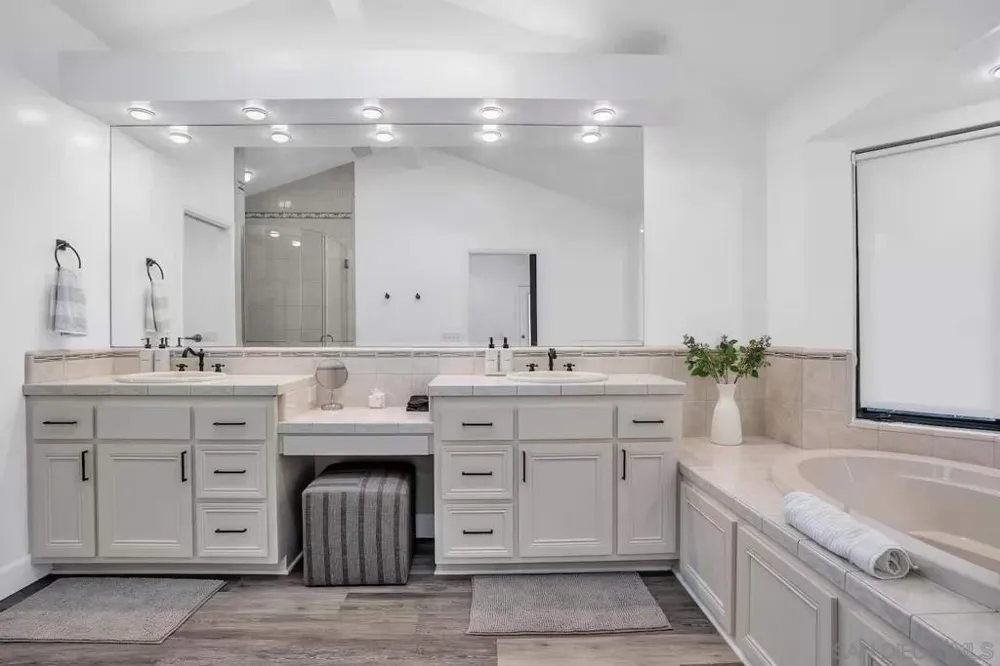 3550 Laketree Dr Fallbrook, CA 92028