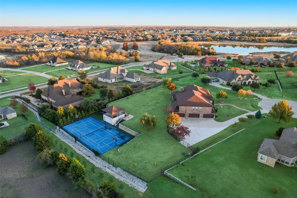 411 Crestfield Court Sunnyvale, TX 75182