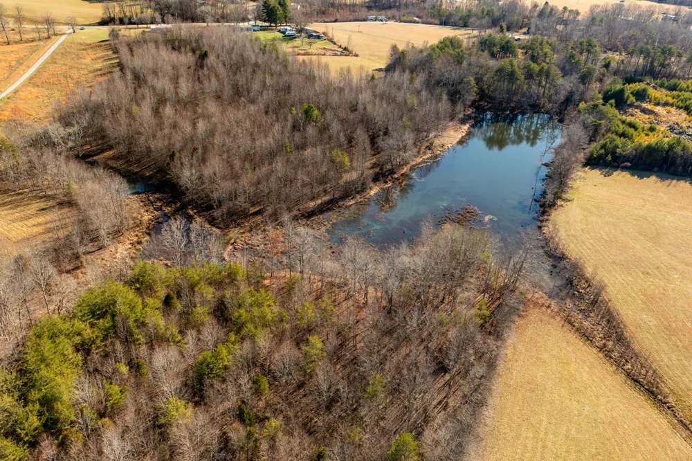 805 Joe Grove Road Pikeville, TN 37367