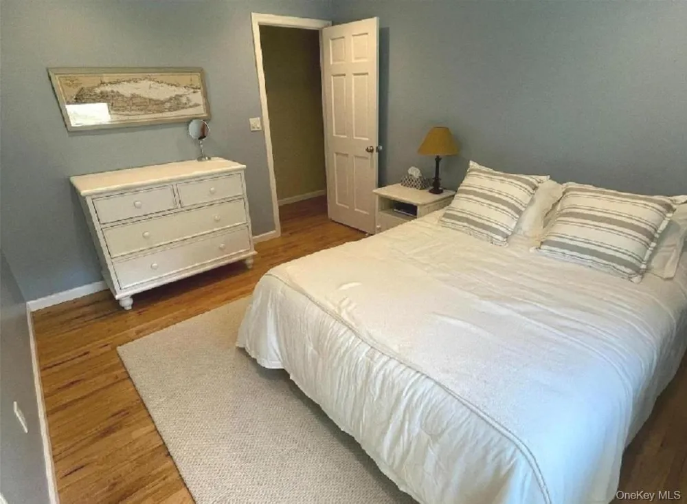 215 Northfield Lane Southold, NY 11971