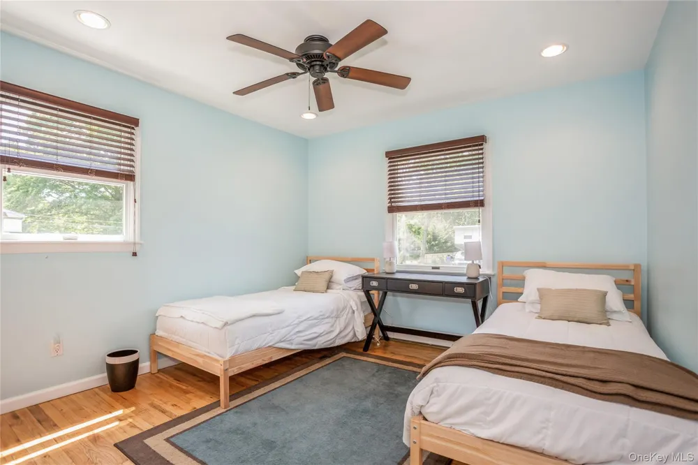 215 Northfield Lane Southold, NY 11971
