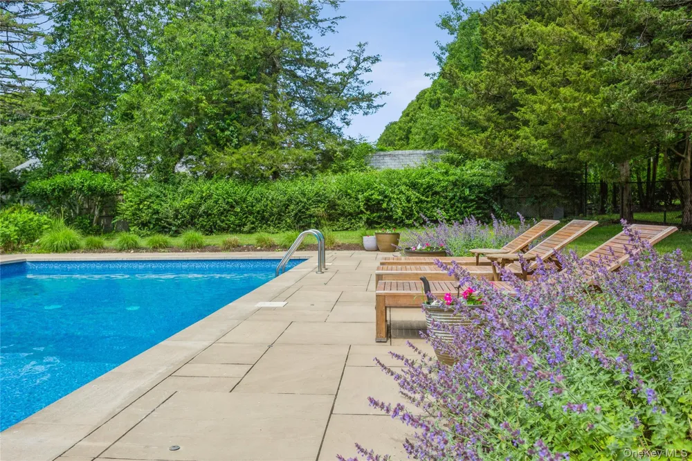 215 Northfield Lane Southold, NY 11971