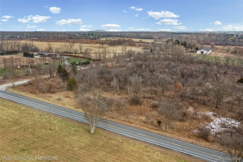 5024 E Joy Road Superior Charter Township, MI 48105