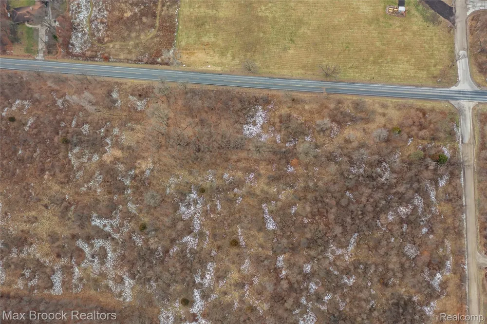 5024 E Joy Road Superior Charter Township, MI 48105
