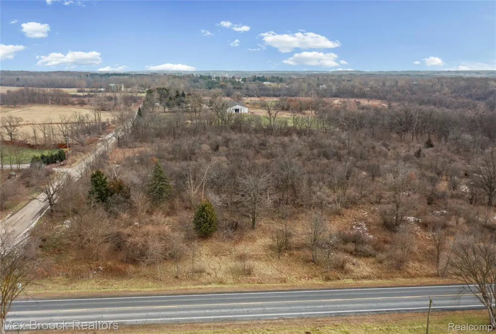 5024 E Joy Road Superior Charter Township, MI 48105