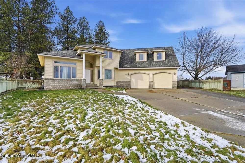 8931 Davis Circle Hayden, ID 83835
