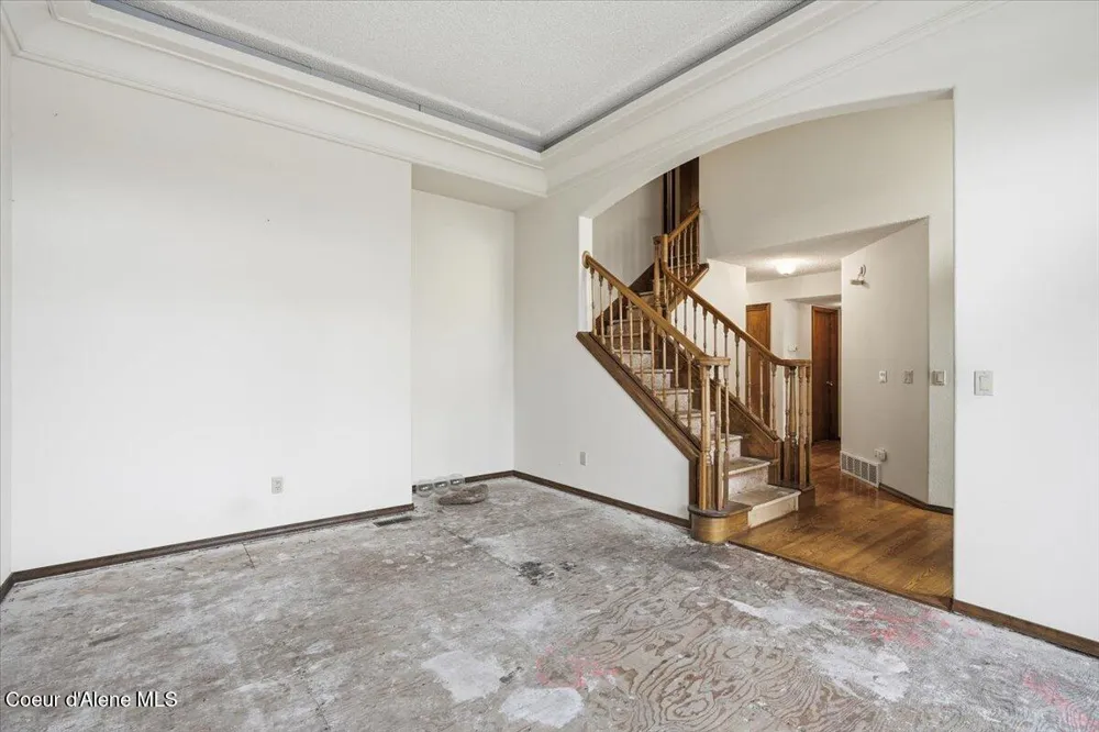 8931 Davis Circle Hayden, ID 83835