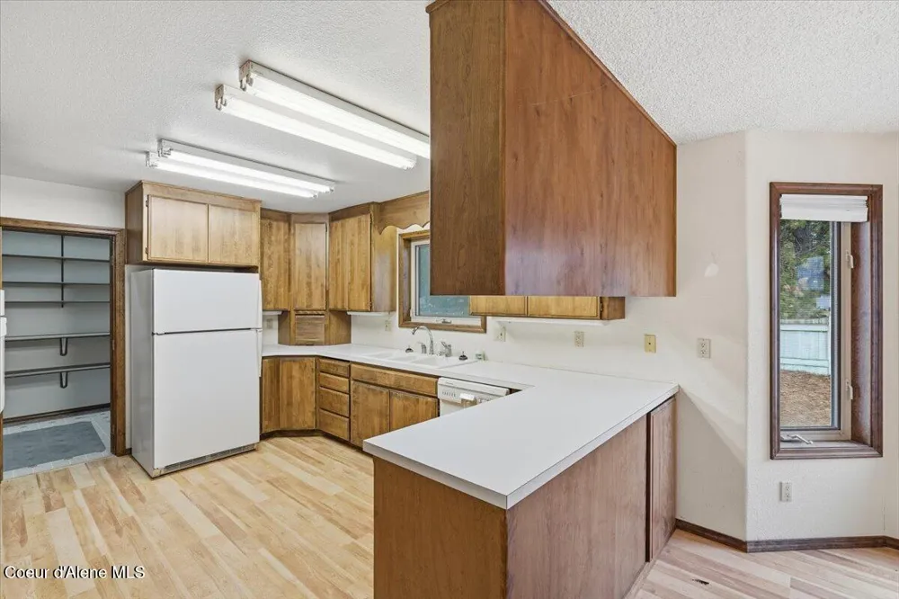 8931 Davis Circle Hayden, ID 83835