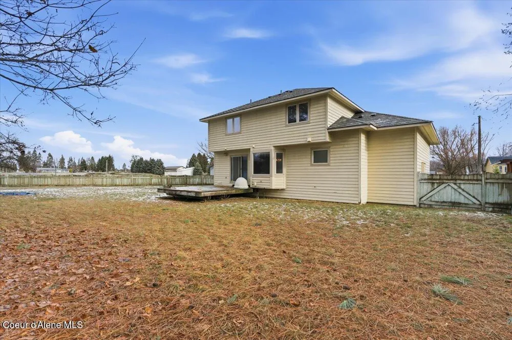 8931 Davis Circle Hayden, ID 83835