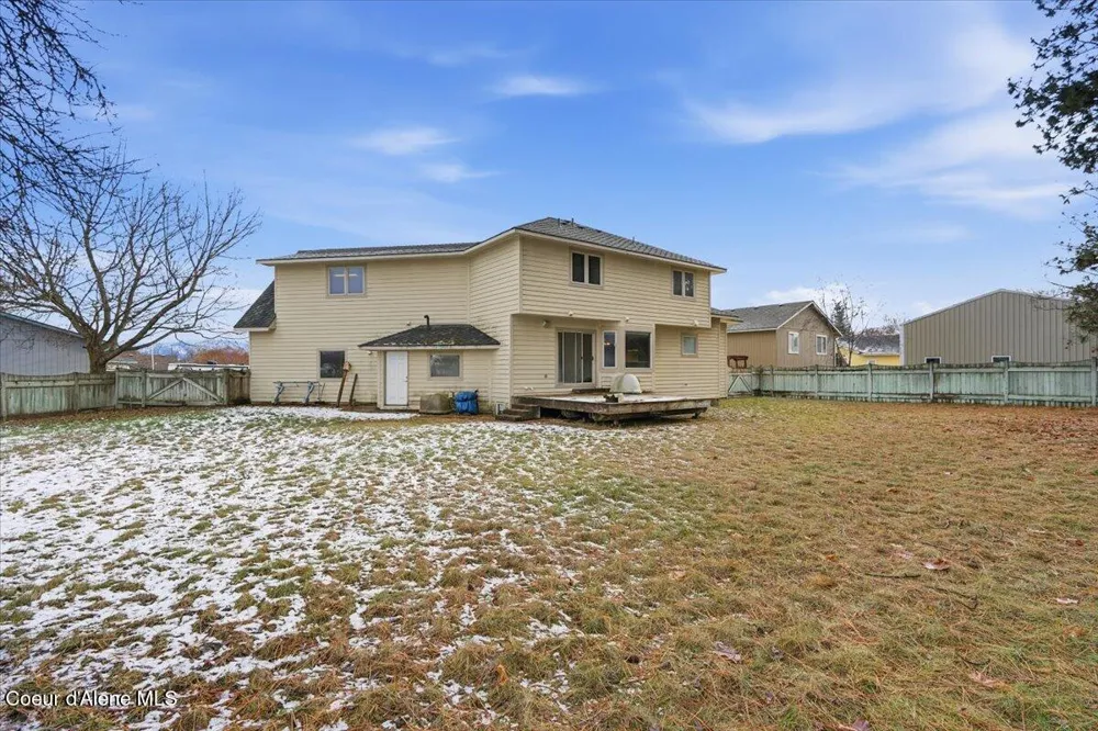 8931 Davis Circle Hayden, ID 83835