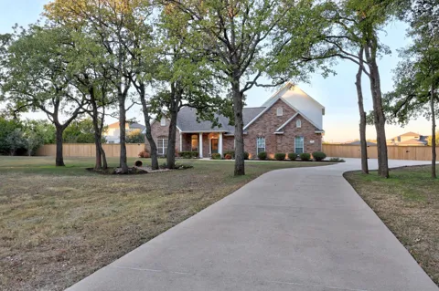 116 Oak Plaza Drive