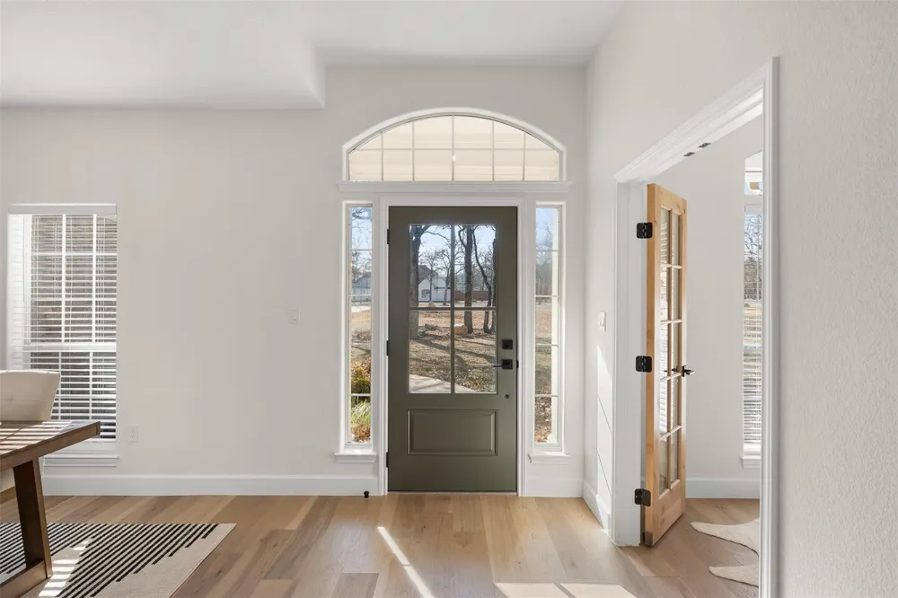 116 Oak Plaza Drive Georgetown, TX 78628