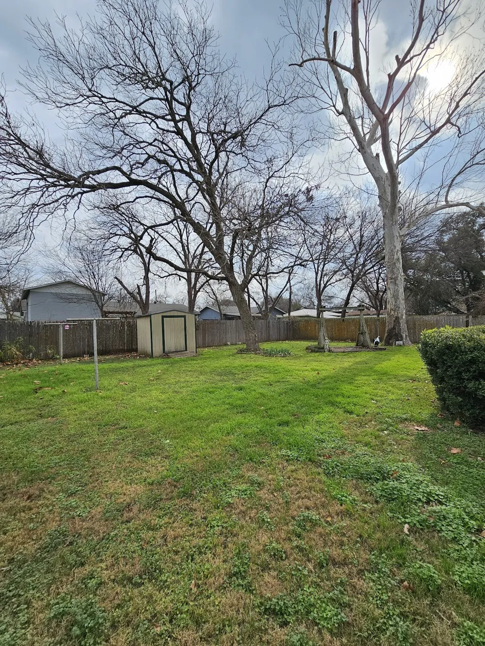 817 Lacy Drive Lacy Lakeview, TX 76705