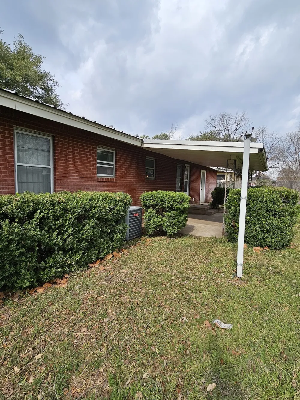 817 Lacy Drive Lacy Lakeview, TX 76705