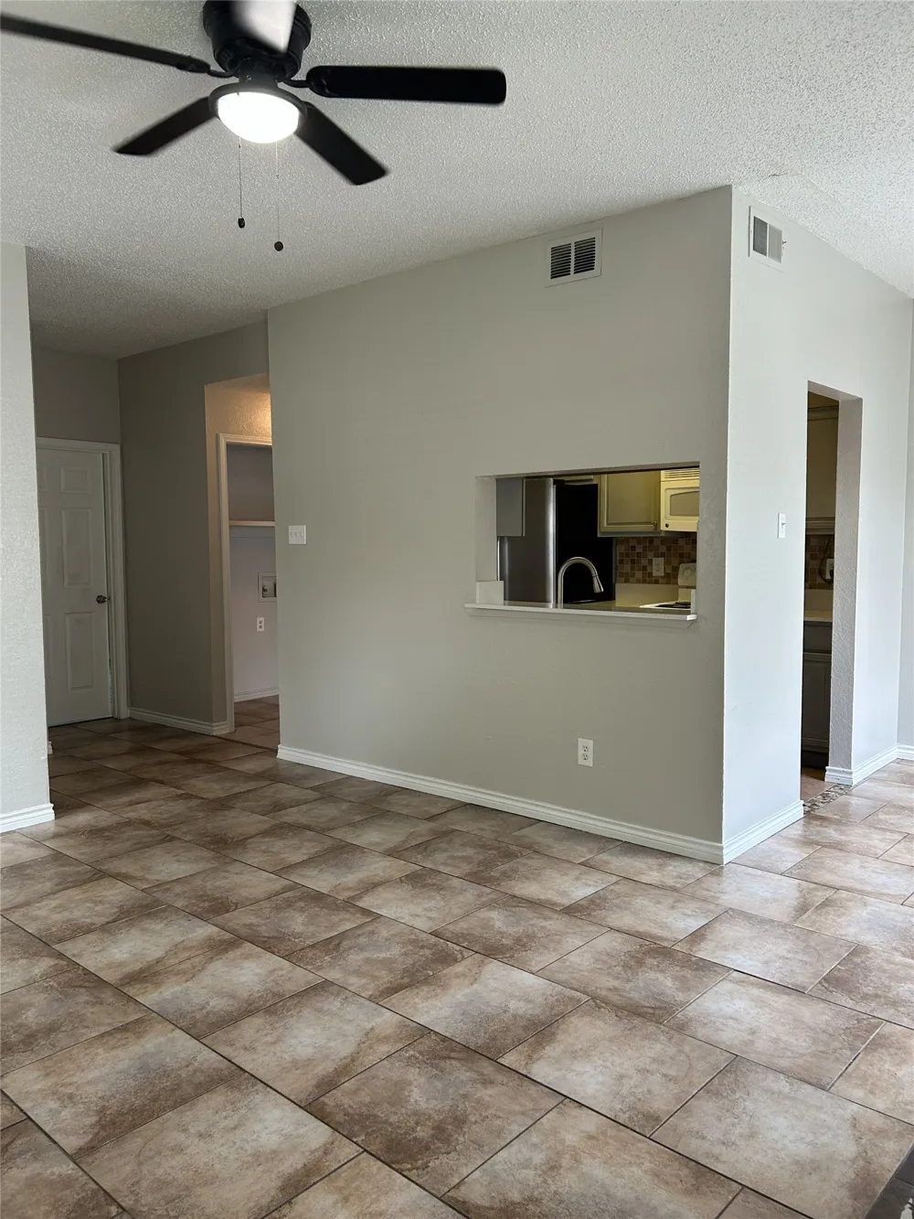 3617 W Northgate Drive #125 Irving, TX 75062