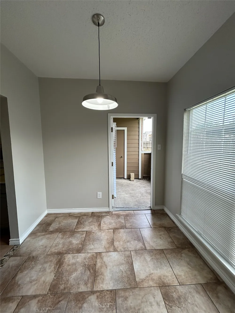 3617 W Northgate Drive #125 Irving, TX 75062