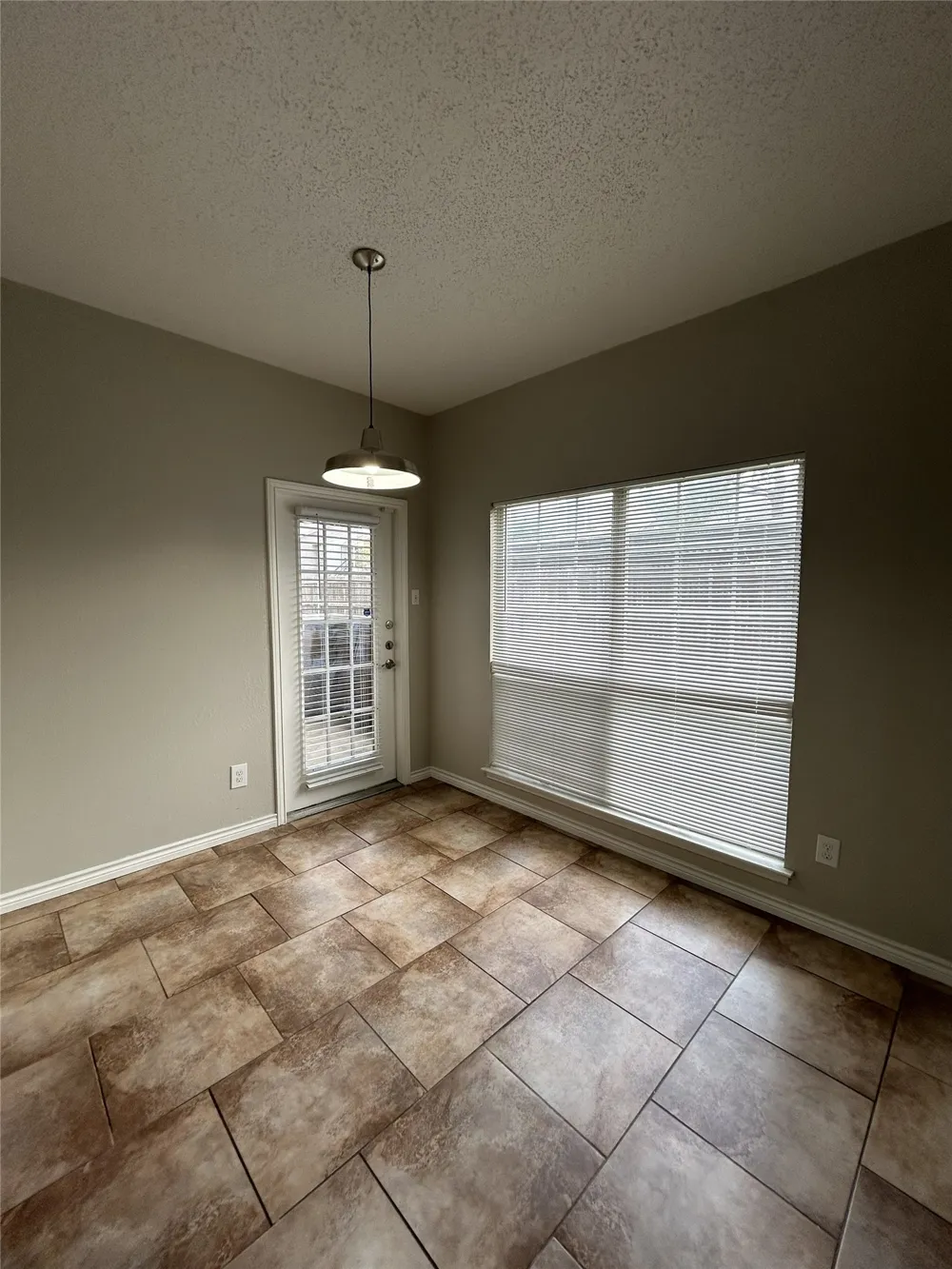 3617 W Northgate Drive #125 Irving, TX 75062