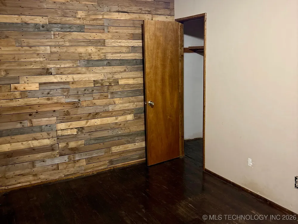 120 Main Street Yale, OK 74085