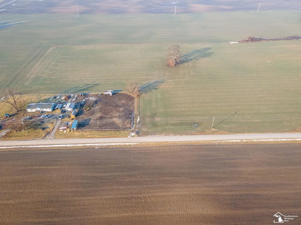 Wells Road Milan Township, MI 48110