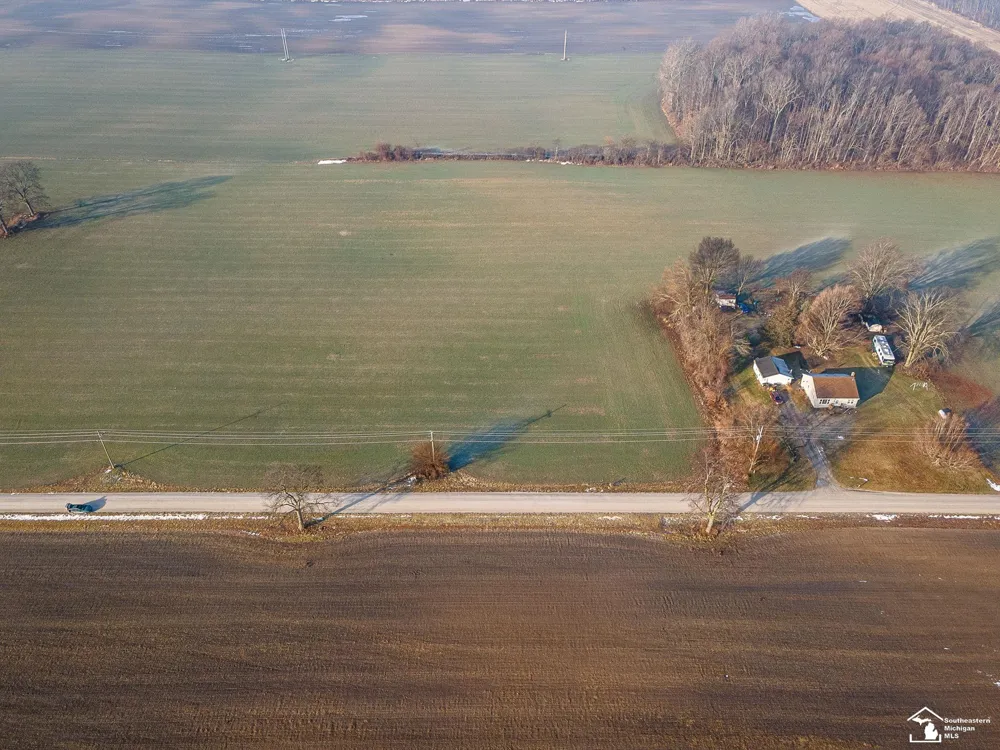 Wells Road Milan Township, MI 48110