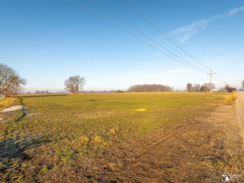 Wells Road Milan Township, MI 48110