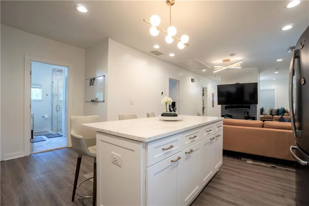 811 King Road Stone Mountain, GA 30088