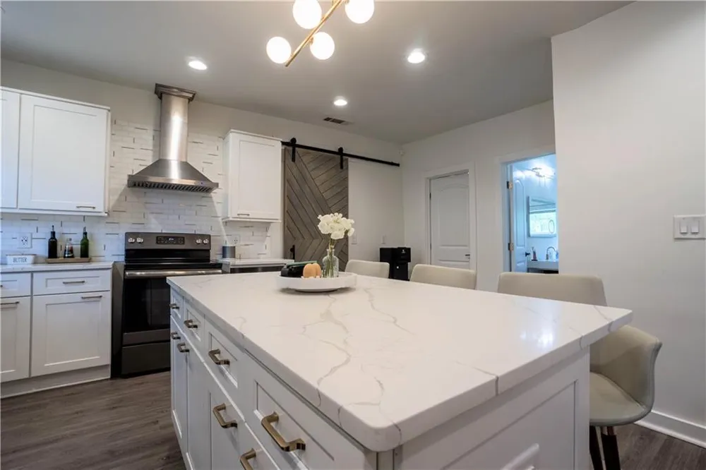811 King Road Stone Mountain, GA 30088