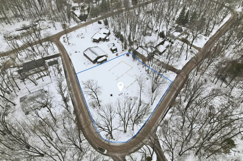 4081 Captains Drive Caseville City, MI 48725